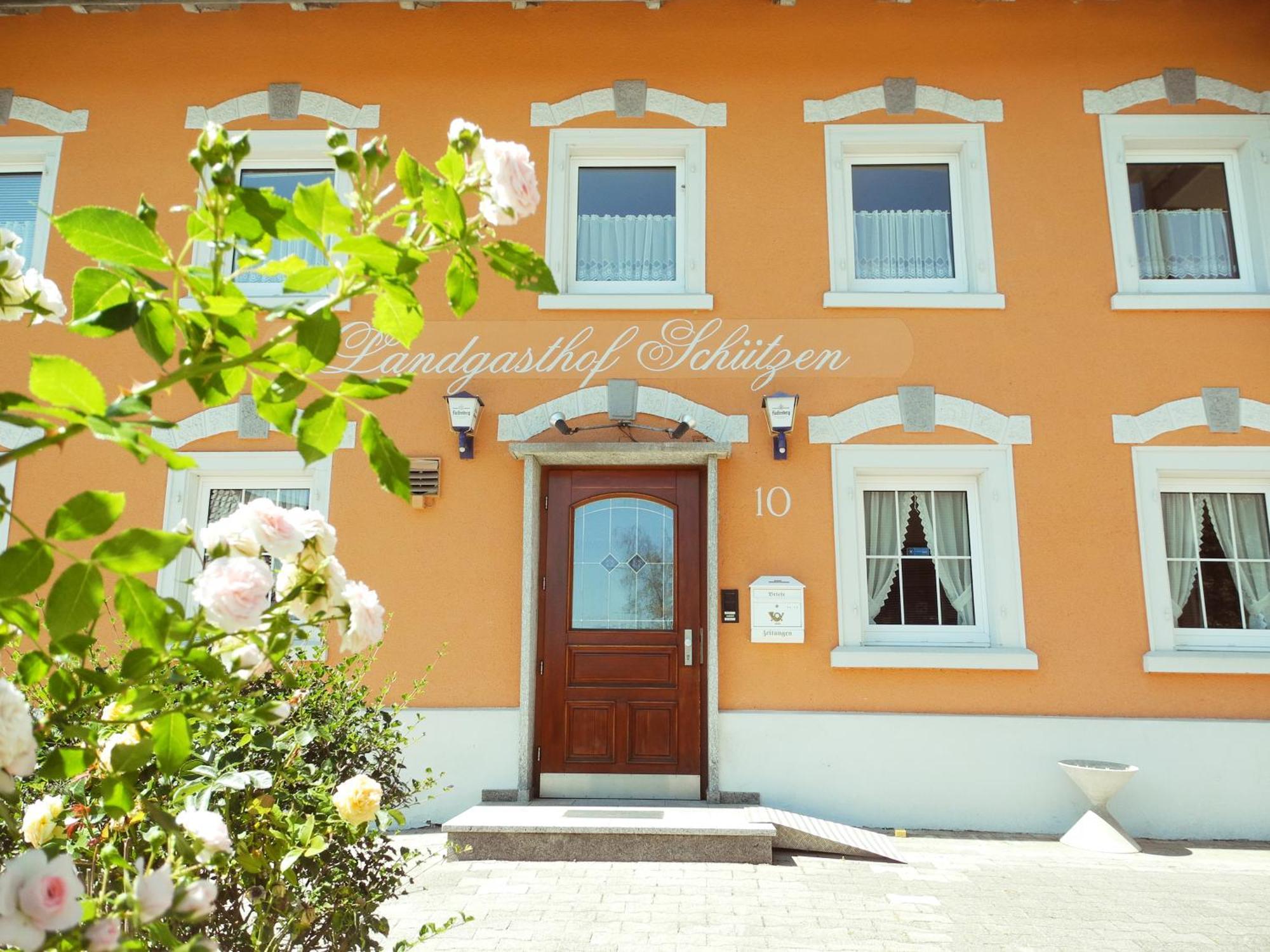 Landgasthof Schuetzen Tengen Ngoại thất bức ảnh